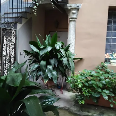 Le Melusine Grazia Apartmán Vercelli